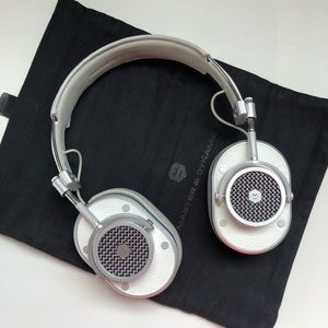 Master & Dynamic MH40 Headphones